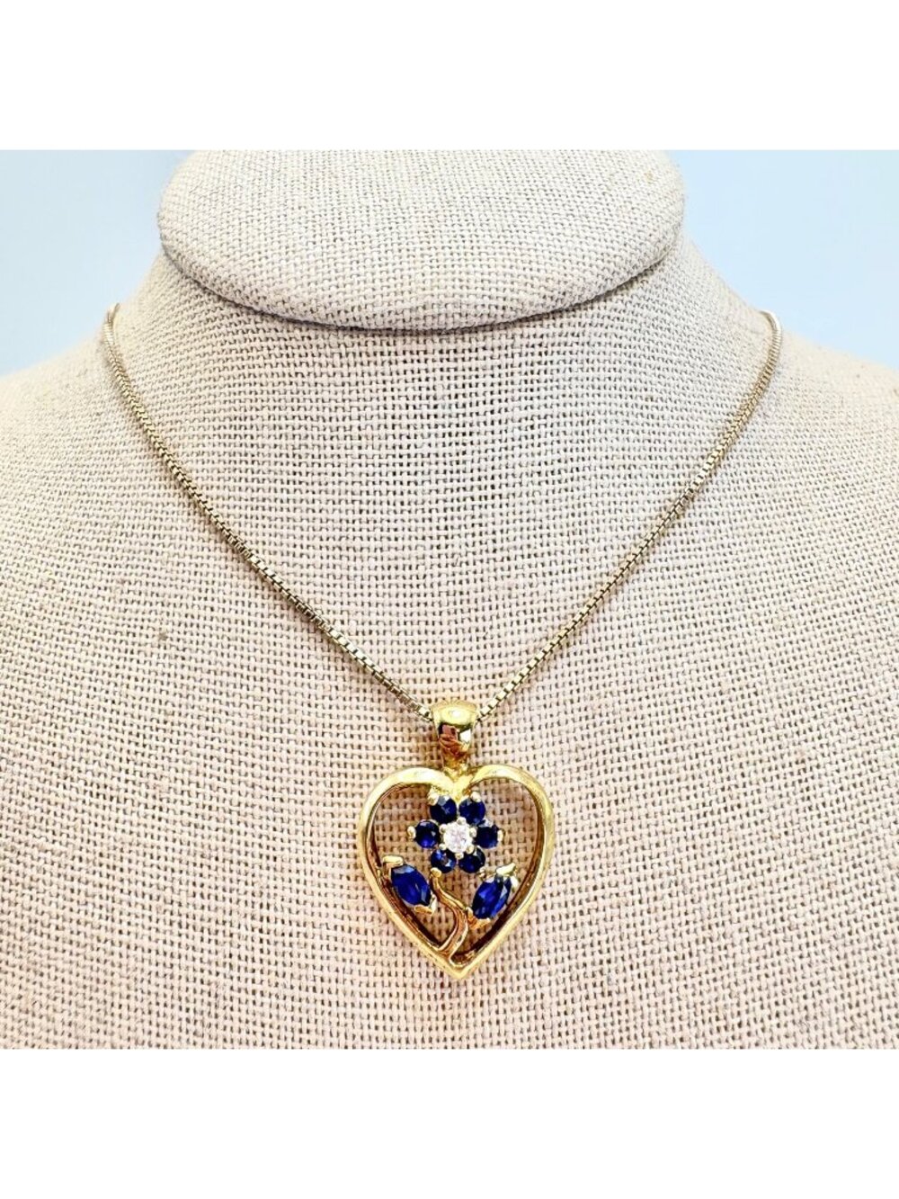 Blue & White Cubic Zirconia and Sterling Silver 925 Heart Flower Pendant 18"L